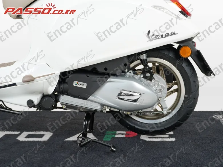 Vespa Primavera 125 Abs - фото 4