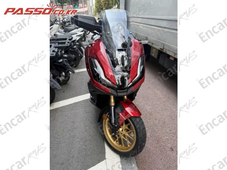 Honda Adv 350 - фото 2