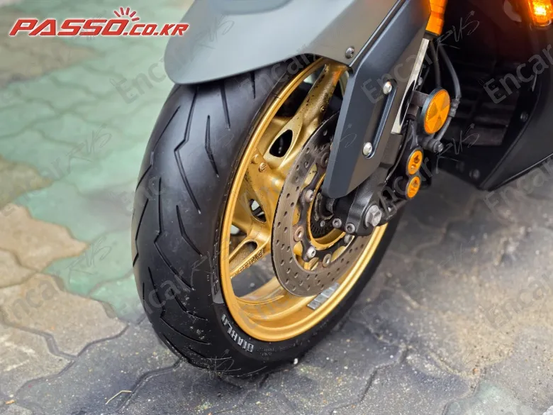 Yamaha T Max 560 - фото 5