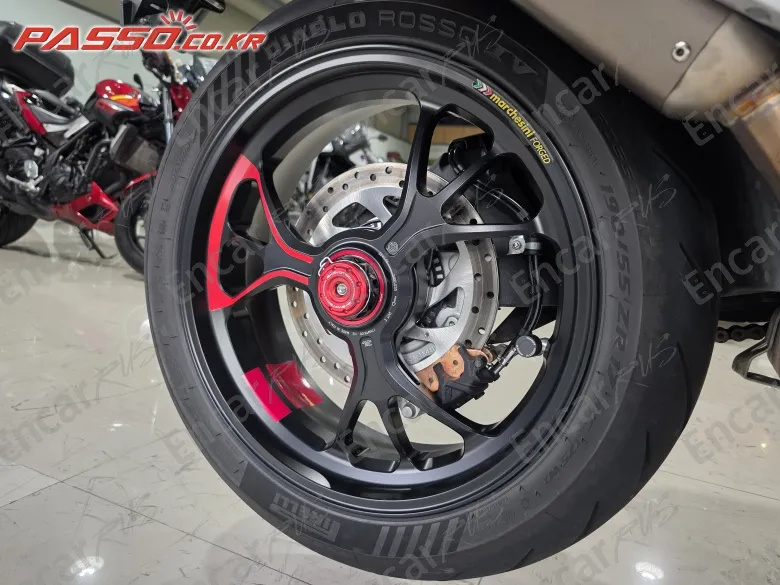 Ducati Multistrada V4 Pikes Peak - фото 6