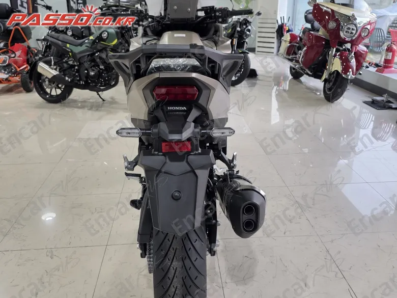 Honda Nt 1100 Dct - фото 2