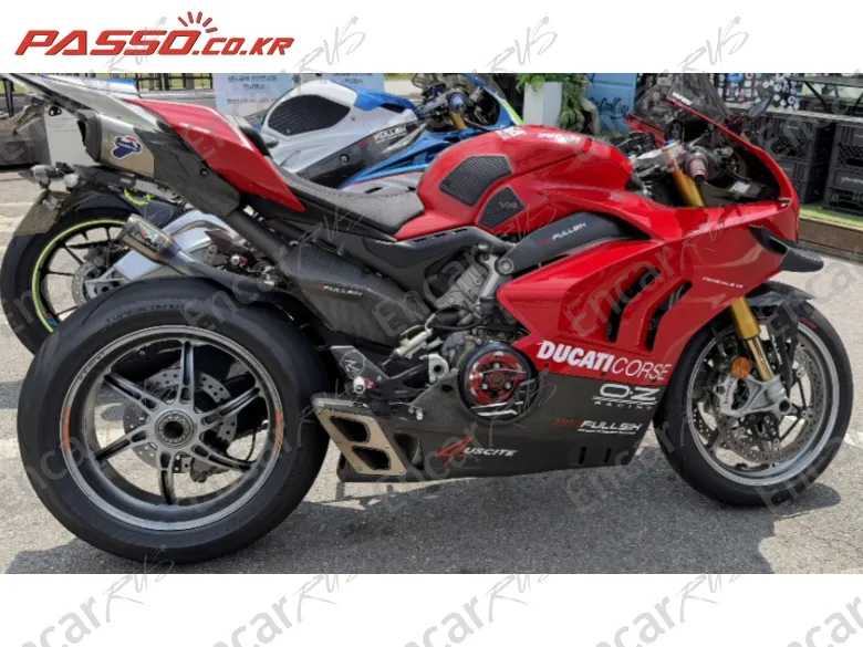 Ducati Panigale V4 S - фото 2