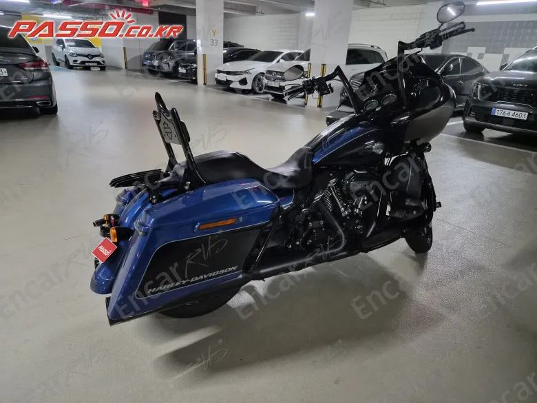 HARLEY-DAVIDSON ROAD GLIDE SPECIAL - фото 0