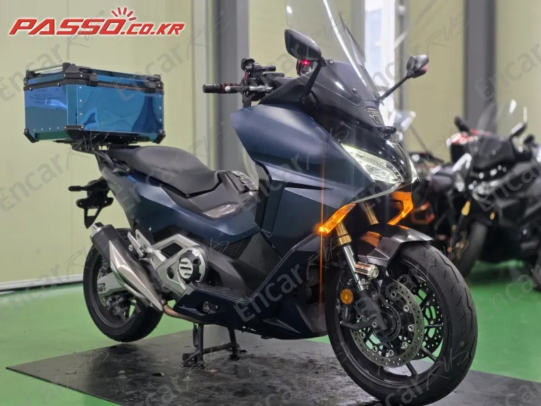 Honda Forza 750 - фото 4