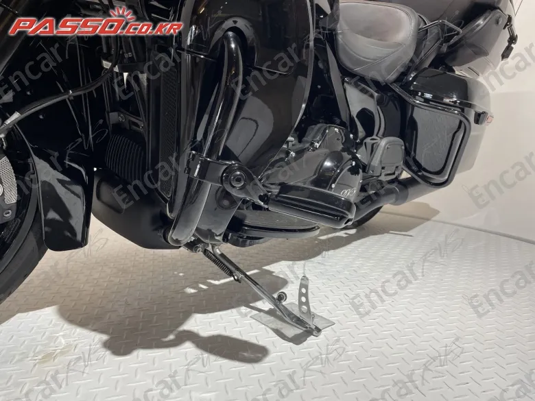HARLEY-DAVIDSON ROAD GLIDE LIMITED - фото 4