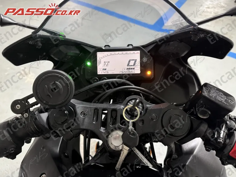 Yamaha Yzf R3 - фото 3