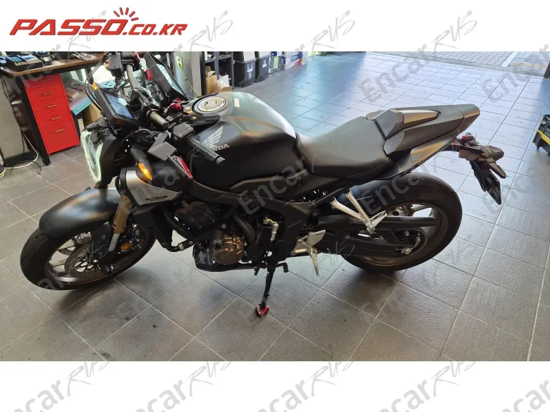 Honda Cb 650 R E-Clutch - фото 1