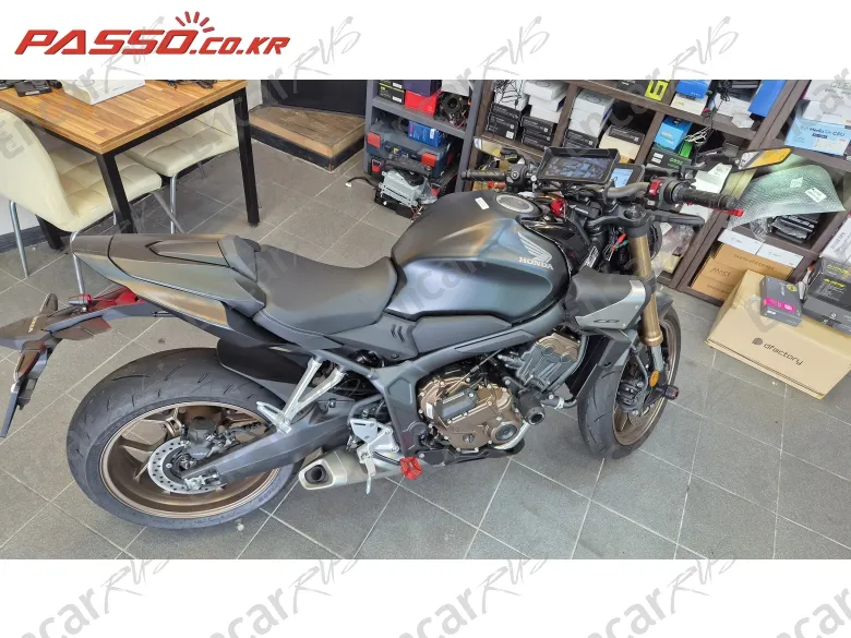 Honda Cb 650 R E-Clutch - фото 2