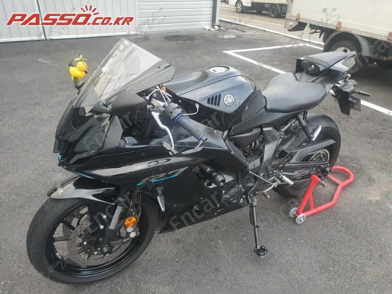Yamaha Yzf R7 - фото 1