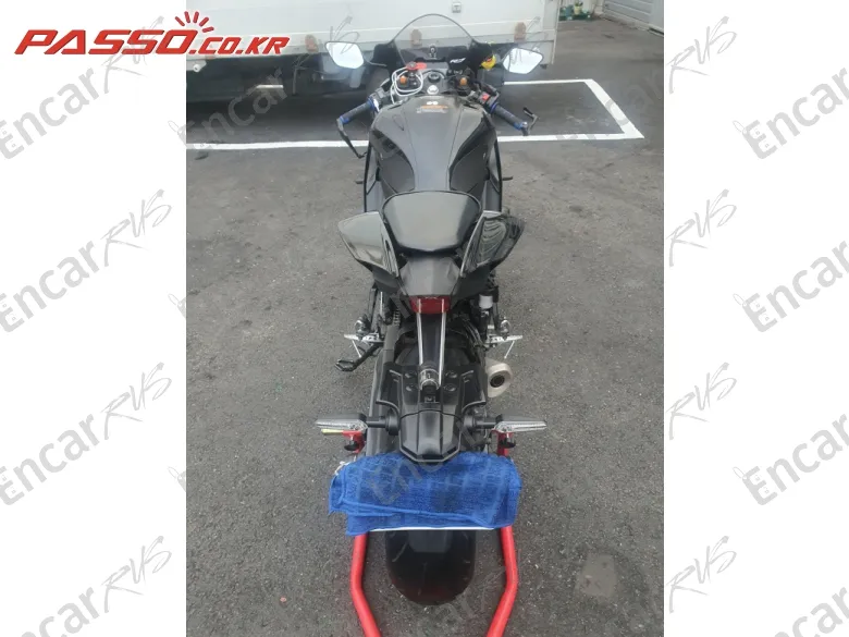 Yamaha Yzf R7 - фото 2