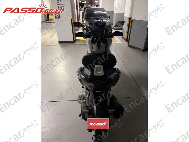 Honda Adv 350 - фото 2