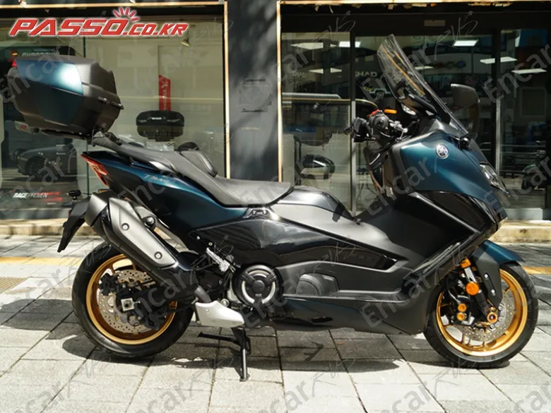 Yamaha T Max 560 - фото 0