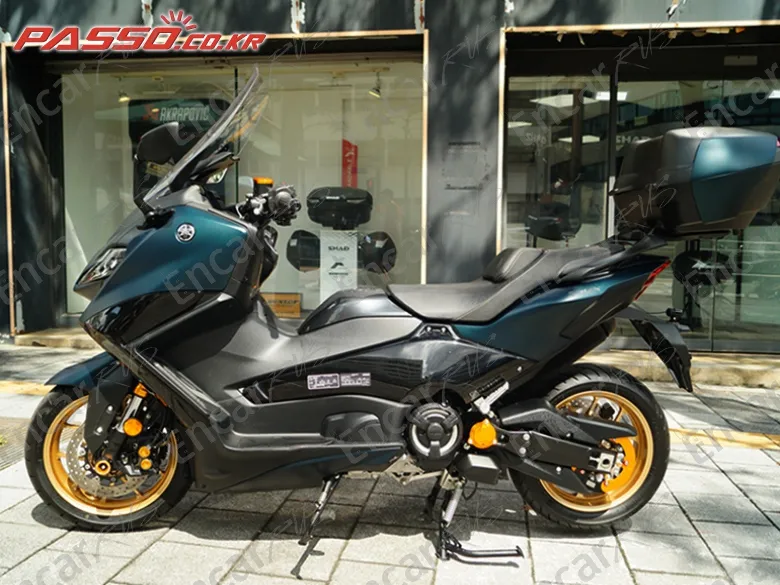Yamaha T Max 560 - фото 1