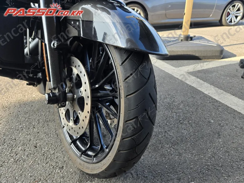 Harley-Davidson Street Glide St - фото 5