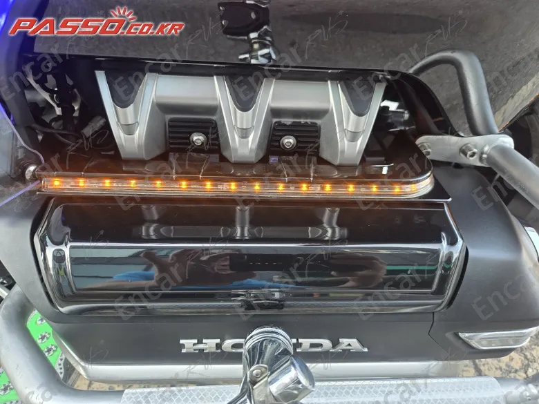 Honda Goldwing 1800 - фото 6