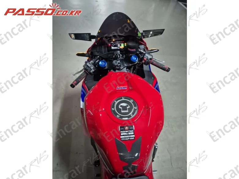 HONDA CBR 600 RR - фото 3