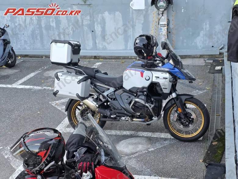 Bmw R 1300 Gs Adventure - фото 0