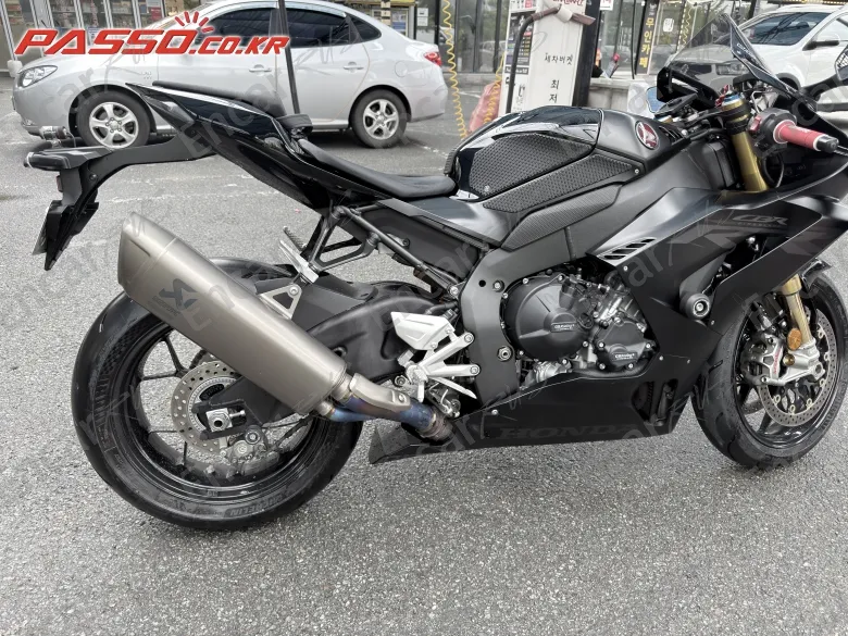 HONDA CBR 1000 RR-R FIREBLADE SP - фото 0
