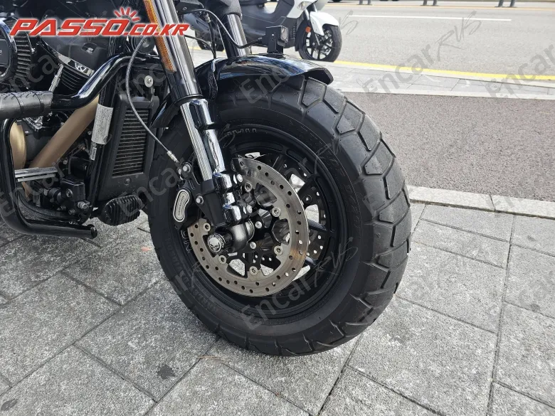 Harley-Davidson Fat Bob 114 - фото 3