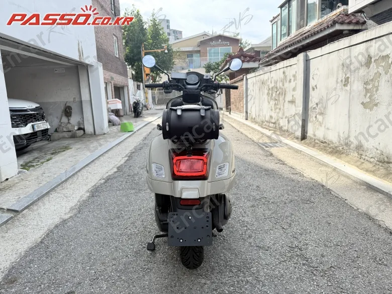 Vespa Gtv 300 - фото 2
