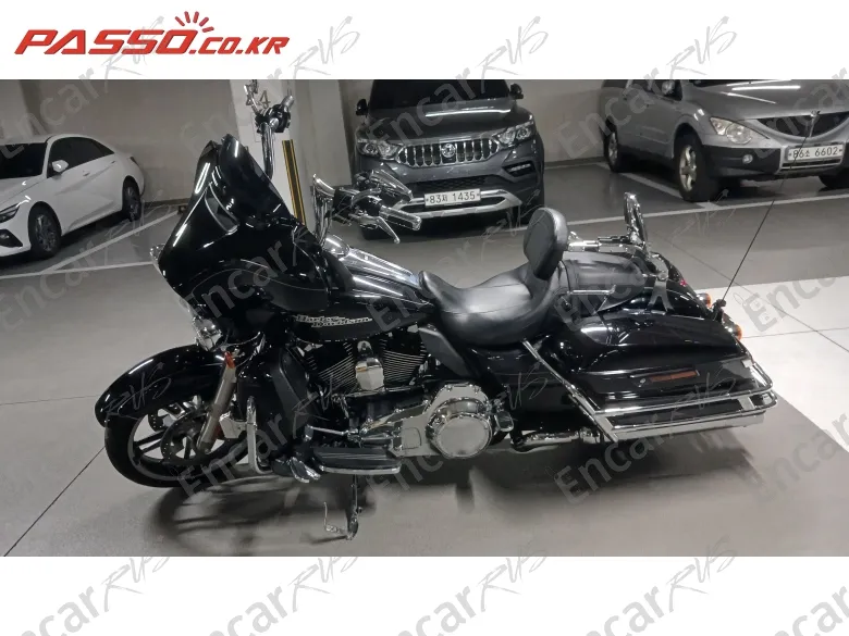 Harley-Davidson Flhx - фото 1