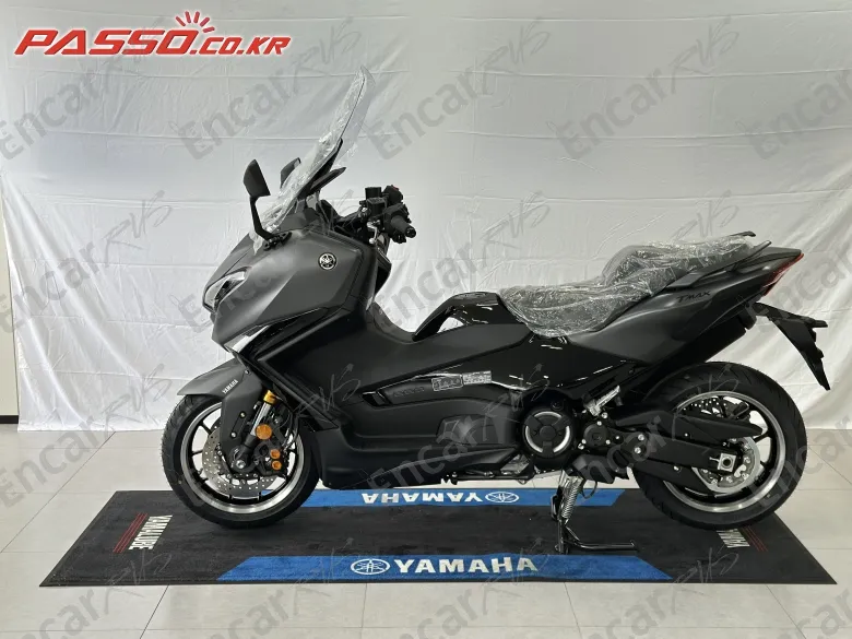 YAMAHA T MAX 560 - фото 1