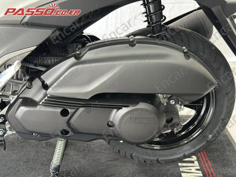 YAMAHA TRICITY 125 - фото 4
