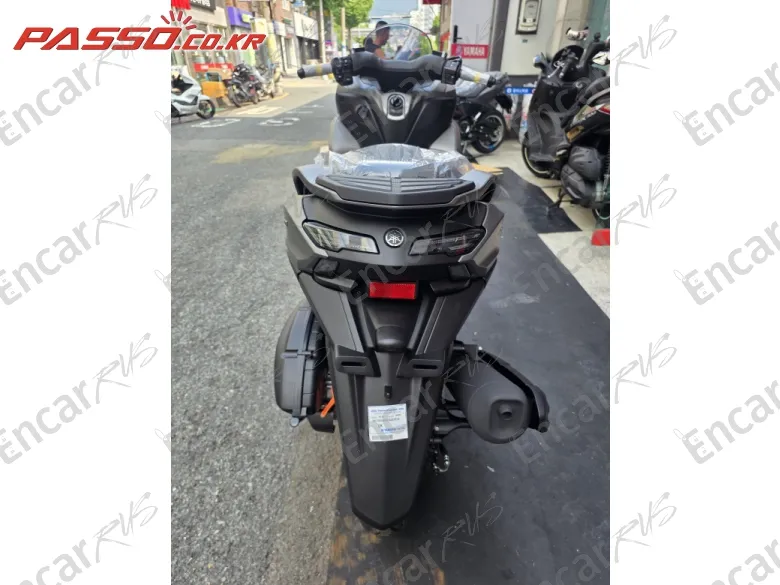 YAMAHA TRICITY 125 - фото 2