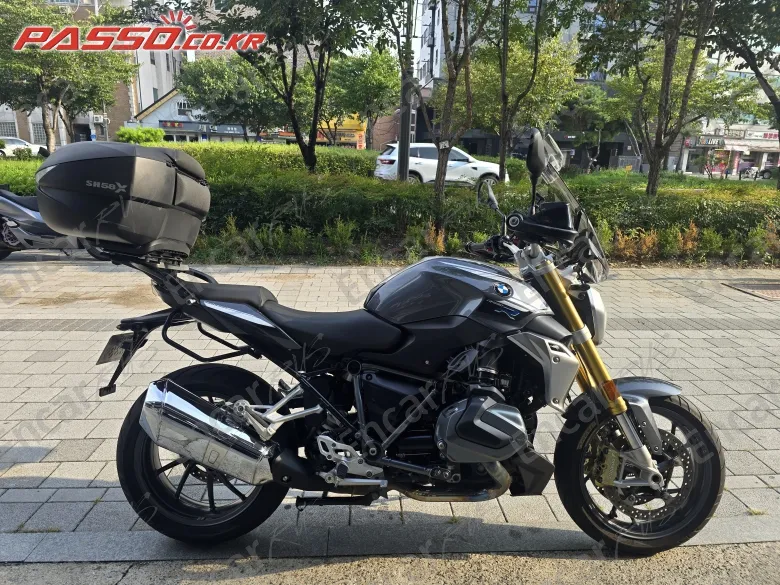 Bmw R 1250 R - фото 0