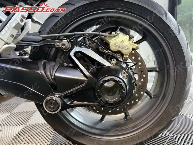 Bmw R 1250 R - фото 5