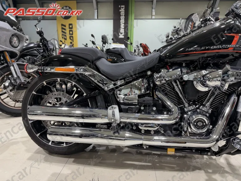 Harley-Davidson Breakout 117 - фото 6
