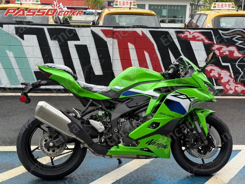 Kawasaki Ninja Zx 4 Rr - фото 0