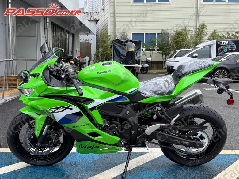 Kawasaki Ninja Zx 4 Rr - фото 1