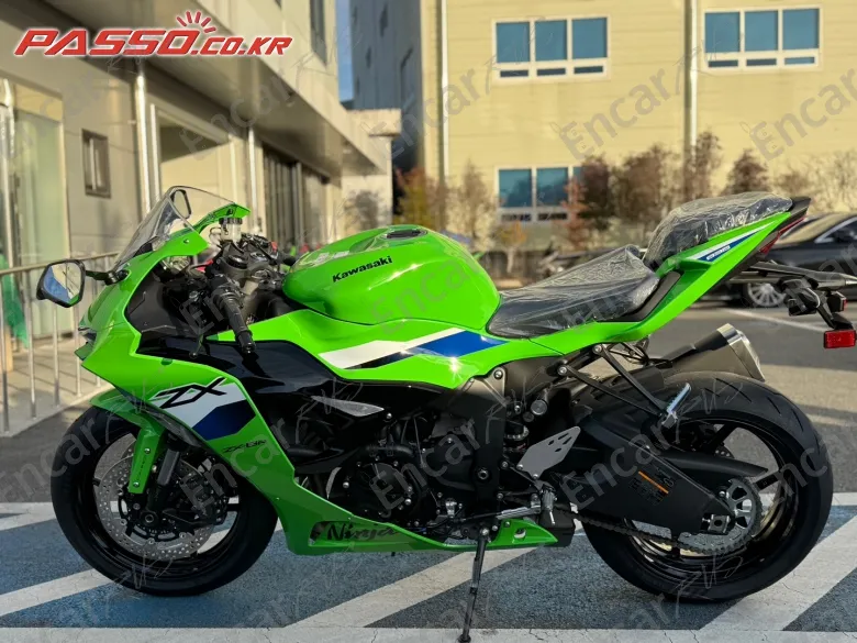 Kawasaki Zx 6 R - фото 1