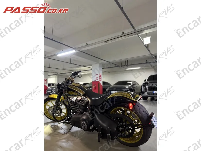 Harley-Davidson Breakout - фото 4