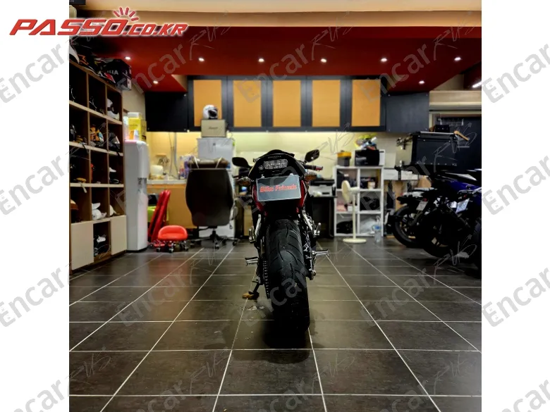 Honda Cbr 650 F - фото 2