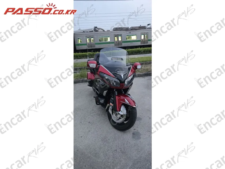 Honda Goldwing 1800 - фото 5