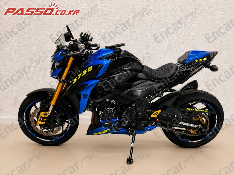 Suzuki Gsx S 750 - фото 1