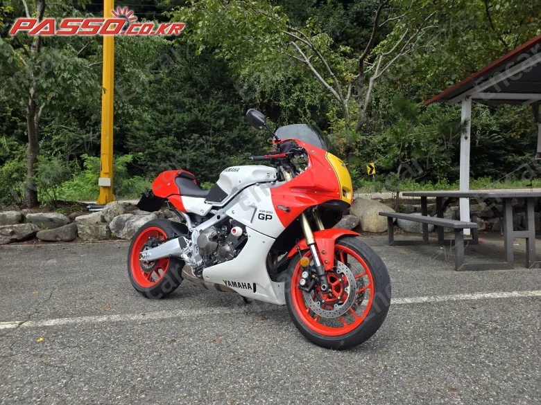YAMAHA XSR 900 GP - фото 0