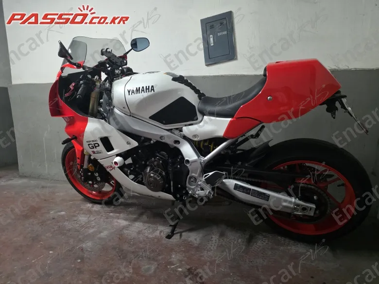 YAMAHA XSR 900 GP - фото 2