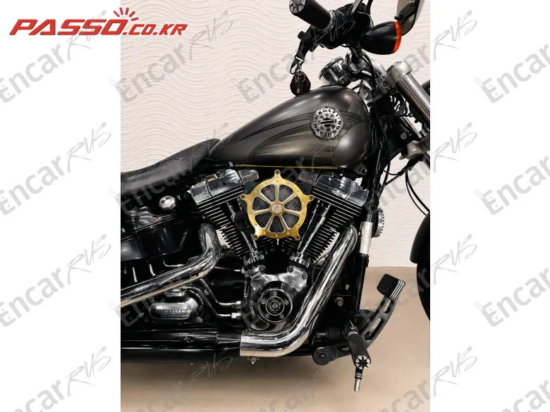 Harley-Davidson Breakout - фото 4