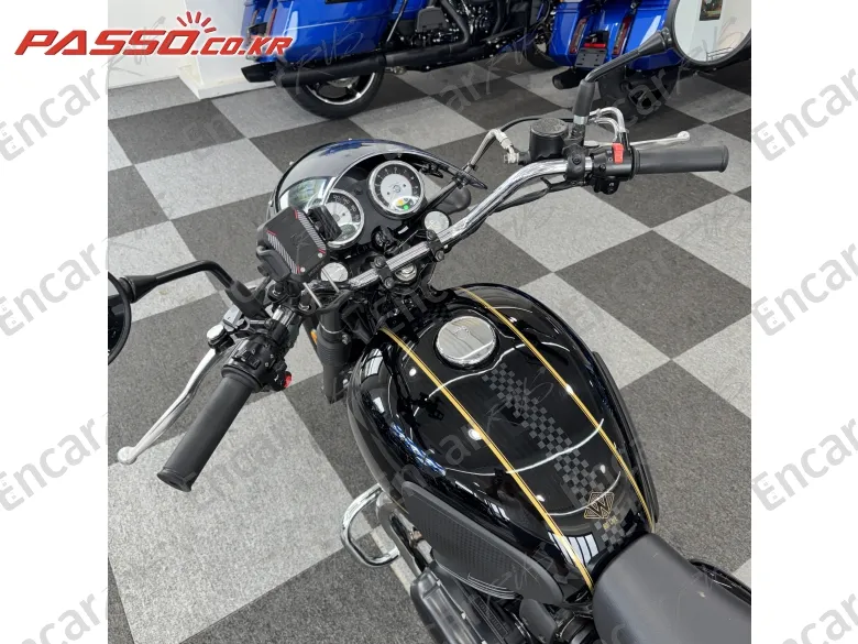 KAWASAKI W 800 CAFE - фото 3