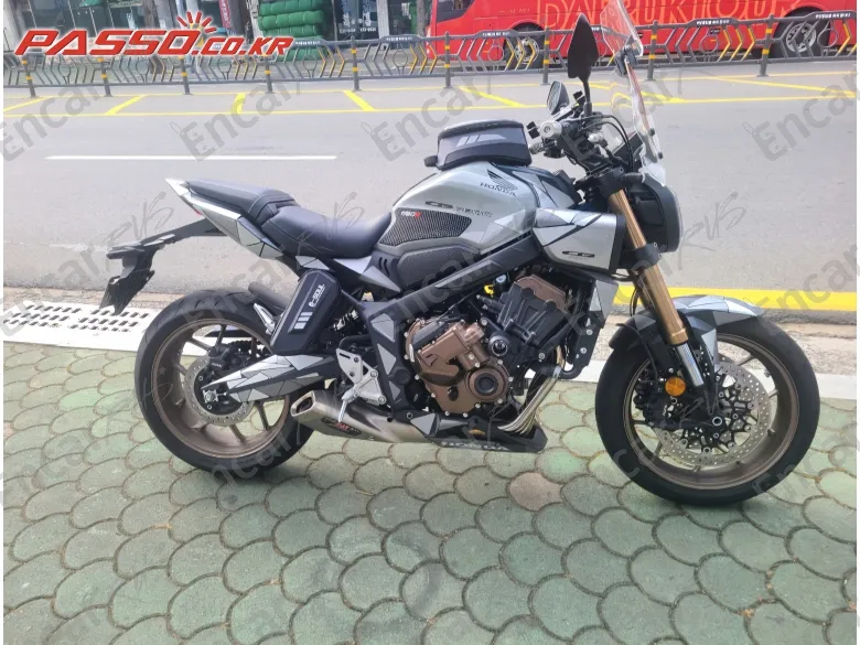 Honda Cb 650 R E-Clutch - фото 0