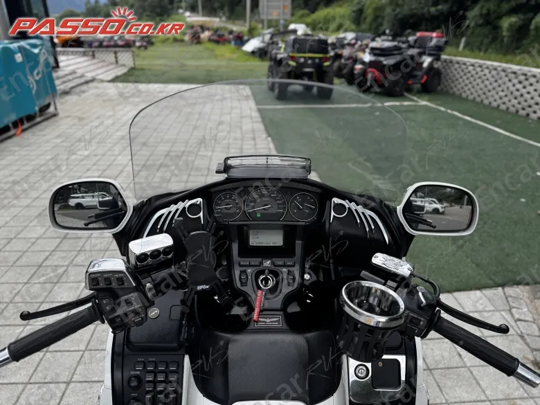 Honda Goldwing 1800 - фото 3