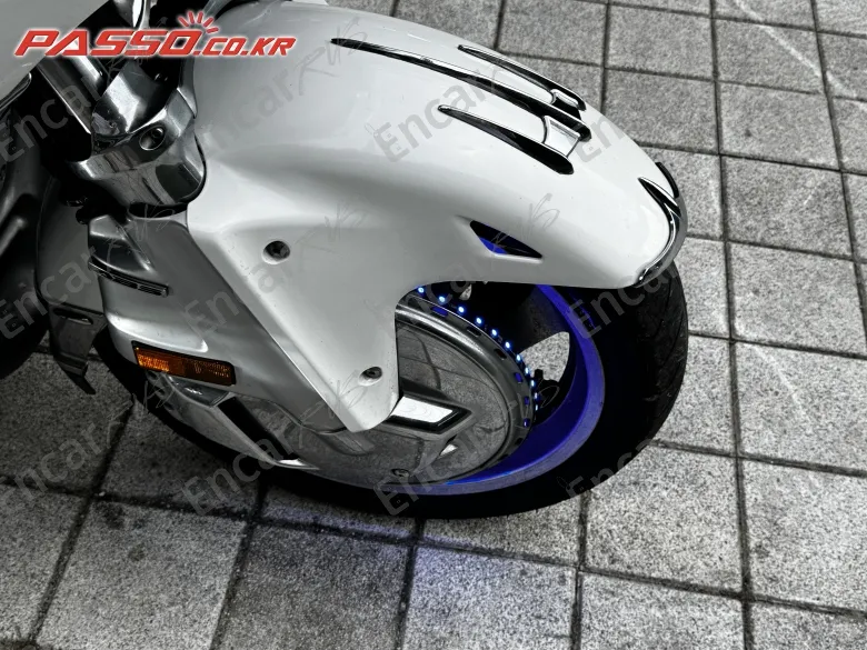 Honda Goldwing 1800 - фото 5