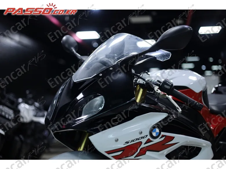 BMW S 1000 RR - фото 5