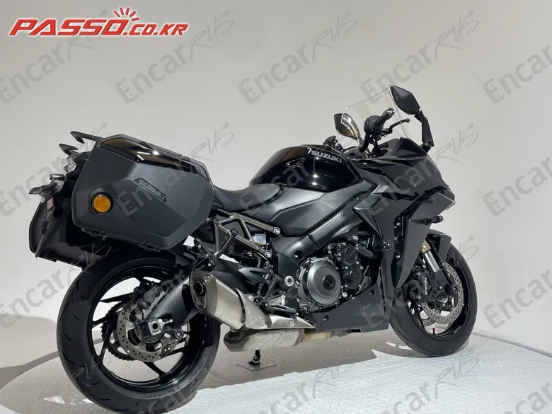 Suzuki Gsx S 1000 Gt - фото 2