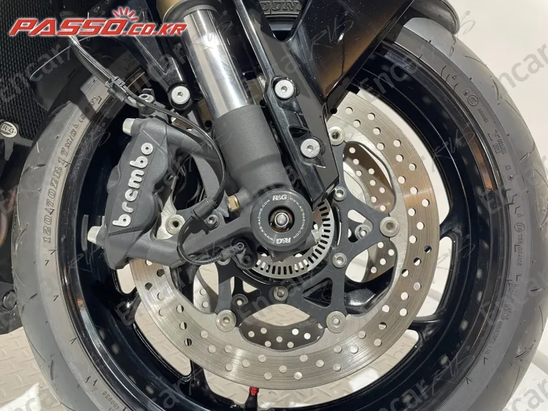 Suzuki Gsx S 1000 Gt - фото 5