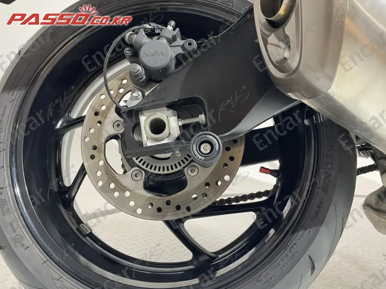 Suzuki Gsx S 1000 Gt - фото 6