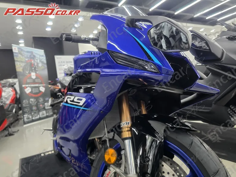 Yamaha Yzf R1 - фото 6
